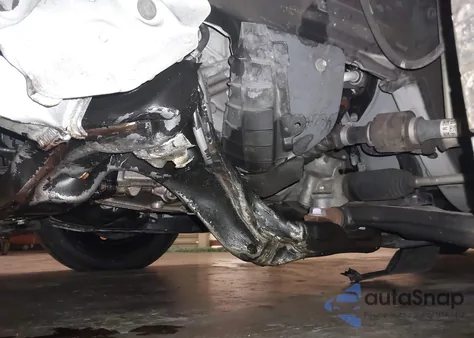 2020 Toyota Rav4 Xle z USA, uszkodzony, nr VIN 2T3P1RFV9LW125498